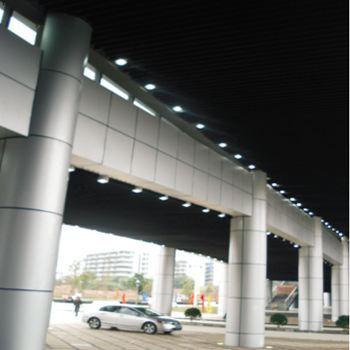 铝包柱、铝单板、木纹铝单板生产厂家广州澳林莱装饰材料有限公司
