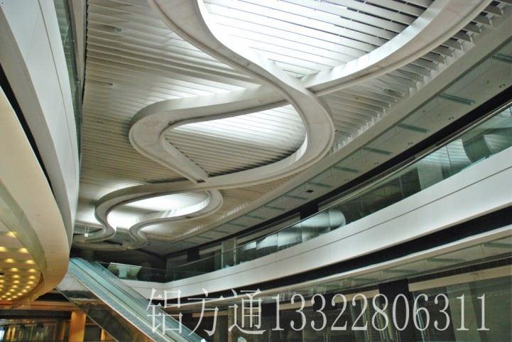 广州弧形铝方通 木纹铝方通 型材铝方通 弧形铝单板厂家